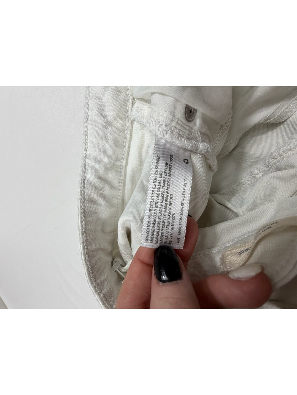 Universal Thread Mid Rise Skinny White Jeans Size 0 - Picture 4 of 13